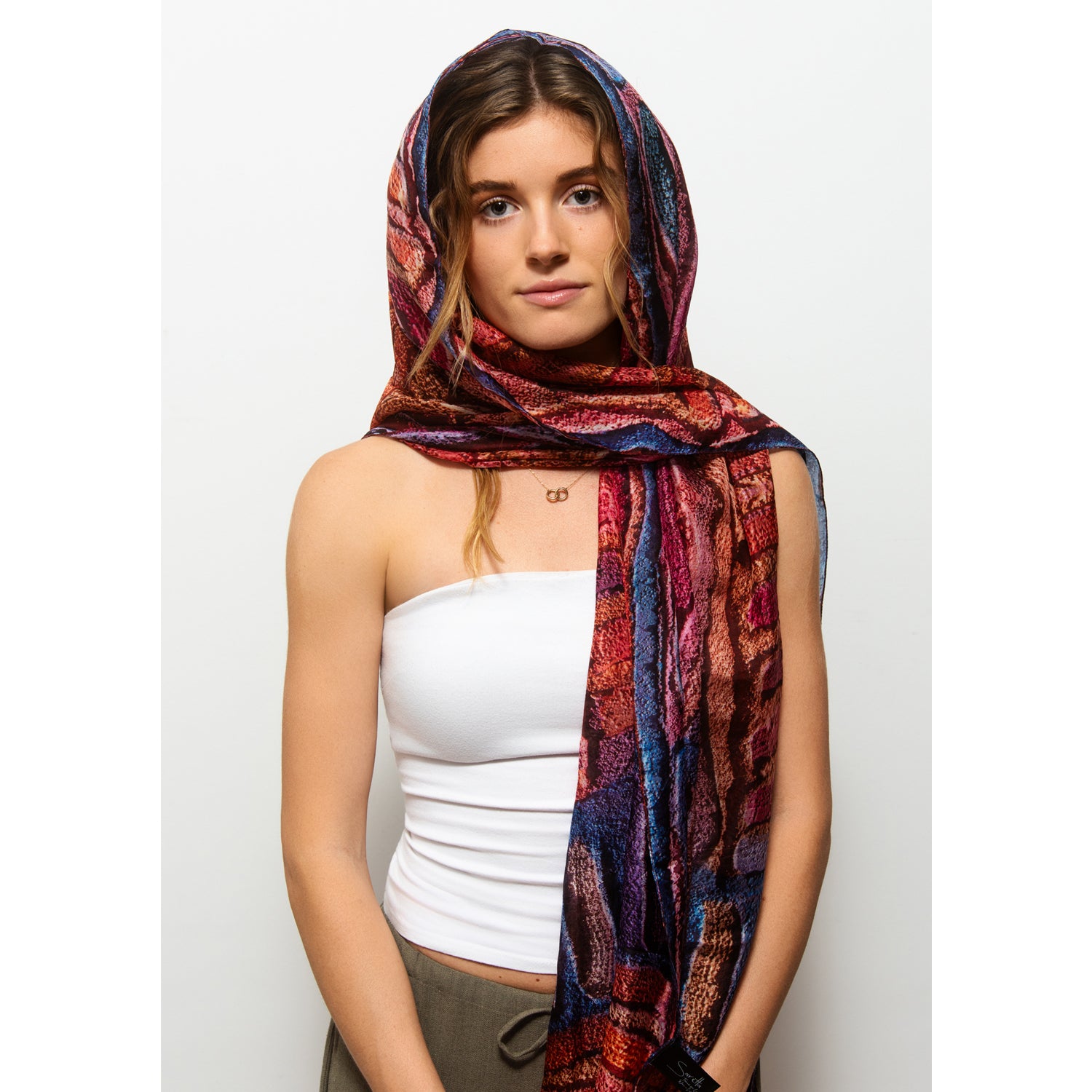 Pila Turr – Sunset Silk Scarf