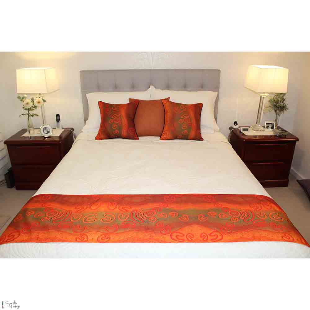 Table/Bed Runner - Yapug - Pathway - Saretta Art & Design