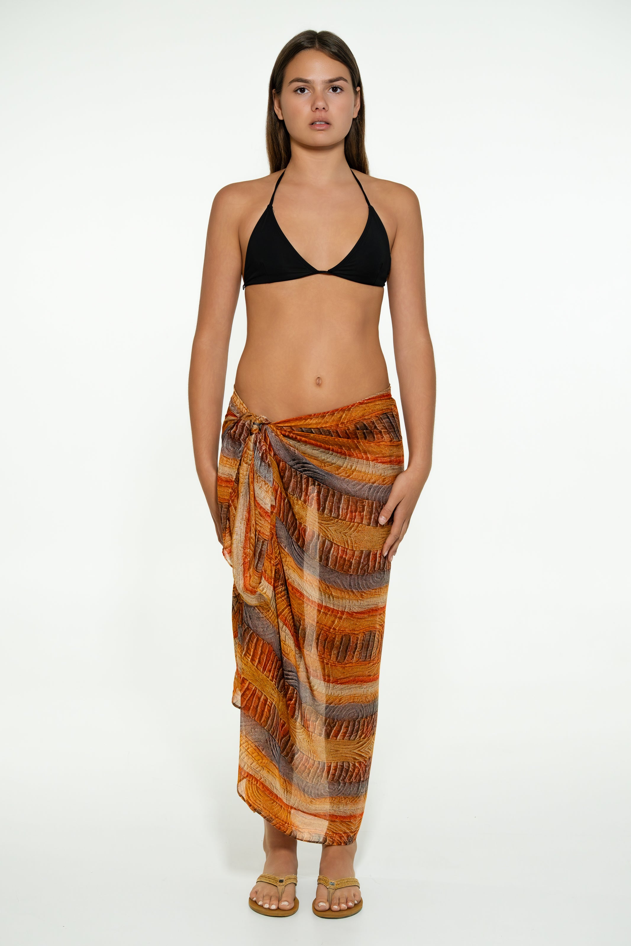 Puruma 'Lift Up' Sarong